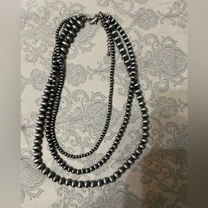 Silver bead necklace